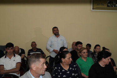 Ağdam Rayon İcra Hakimiyyətinin başçısı Vaqif Həsənovun Ramana köçkün şəhərciyində səyyar qəbul-görüşü keçirilib