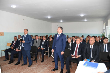 Ağdam Rayon İcra Hakimiyyətinin başçısı Vaqif Həsənovun Paşabəyli kəndində səyyar qəbul-görüşü keçirilib