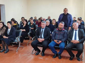 Milli Məclisin deputatı Bəxtiyar Əliyev rayonun Əhmədağalı kəndində seçiciləri ilə görüşüb