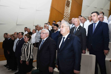 Ağdamda Azərbaycanın Milli Qəhrəmanı Canpolad Rzayevin atası, “Qarabağ şahinləri” batalyonunun komandiri, qəhrəman döyüşçü Yaqub Rzayevin anım günü qeyd edilib