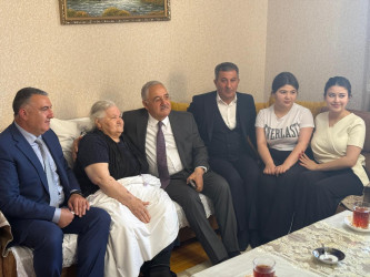 Ağdam Rayon İcra Hakimiyyətinin başçısı Vaqif Həsənovun Kürdəxanı qəsəbəsində səyyar qəbul-görüşü keçirilib