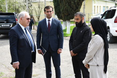 Ağdam Rayon İcra Hakimiyyətinin başçısı Vaqif Həsənovun rayonun Bənövşələr qəsəbəsində səyyar qəbul-görüşü keçirilib