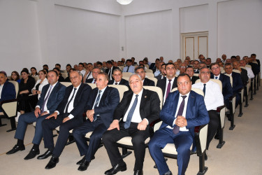 Ağdamda “Konstitusiya və Suverenlik İli” çərçivəsində 23 İyun Dövlət Qulluqçularının Peşə Bayramı Gününə həsr olunmuş tədbir keçirilib