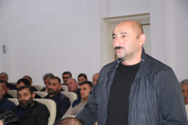 Ağdamda sahibkarlarla görüş keçirilib