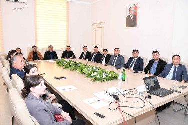 Ağdamda dövlət qulluqçuları üçün təlim keçirilib