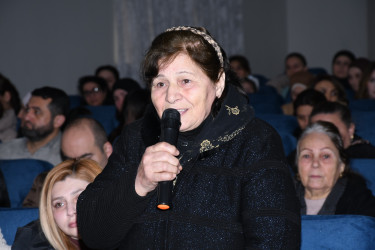 Ağdam Rayon İcra Hakimiyyətinin başçısı Vaqif Həsənovun Abşeron rayonu Mehdiabad qəsəbəsində səyyar qəbul-görüşü keçirilib