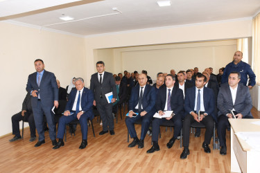 Ağdam Rayon İcra Hakimiyyətinin başçısı Vaqif Həsənovun rayonun Hacıturalı kəndində səyyar qəbul-görüşü keçirilib