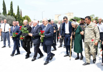 Ağdamda Azərbaycanın Milli Qəhrəmanı Canpolad Rzayevin atası, “Qarabağ şahinləri” batalyonunun komandiri, qəhrəman döyüşçü Yaqub Rzayevin anım günü qeyd edilib