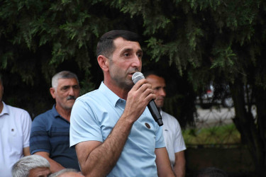 11.06.2026-cı il tarixdə Ağdam Rayon İcra Hakimiyyətinin başçısı Vaqif Həsənovun rayonun Sarıcalı kəndində səyyar qəbul-görüşü keçirilib