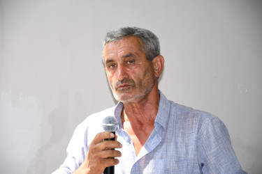Ağdam Rayon İcra Hakimiyyətinin başçısı Vaqif Həsənovun rayonun Qaradağlı kəndində səyyar qəbul-görüşü keçirilib