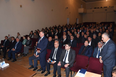 Ağdam Rayon İcra Hakimiyyətinin başçısı Vaqif Həsənovun rayonun Quzanlı qəsəbəsində səyyar qəbul-görüşü keçirilib