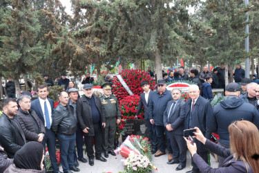 04 aprel 2026-cı il tarixdə kəşfiyyatçı polkovnik-leytenant Raquf Orucovun xatirəsi məzarı başında anılıb