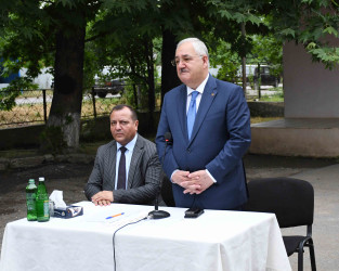 11.06.2026-cı il tarixdə Ağdam Rayon İcra Hakimiyyətinin başçısı Vaqif Həsənovun rayonun Sarıcalı kəndində səyyar qəbul-görüşü keçirilib