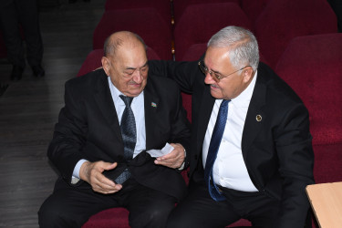 12 noyabr 2025-ci il tarixdə Ağdam Rayon İcra Hakimiyyətində vətəndaşların növbəti qəbulu keçirilib