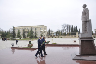 Ümummilli lideri Heydər Əliyevin əziz xatirəsi Ağdam rayonunda dərin ehtiramla yad edilib