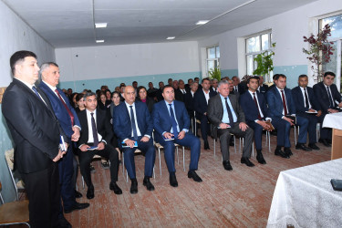 Ağdam Rayon İcra Hakimiyyətinin başçısı Vaqif Həsənovun rayonun Paşabəyli kəndində səyyar qəbul-görüşü keçirilib