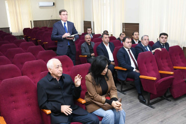 28 oktyabrda Ağdam Rayon İcra Hakimiyyətinin başçısı Vaqif Həsənov vətəndaşların növbəti qəbulunu keçirib