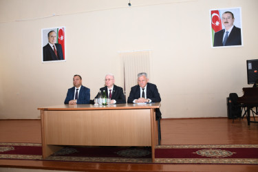 Milli Məclisin deputatı Bəxtiyar Əliyev Ağdam Musiqi Kollecinin pedoqoji heyəti və seçiciləri ilə görüşüb