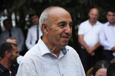 11.06.2026-cı il tarixdə Ağdam Rayon İcra Hakimiyyətinin başçısı Vaqif Həsənovun rayonun Sarıcalı kəndində səyyar qəbul-görüşü keçirilib