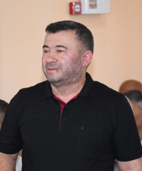 Ağdam Rayon İcra Hakimiyyətinin başçısı Vaqif Həsənovun rayonun Yeni Ergi qəsəbəsində səyyar qəbul-görüşü keçirilib