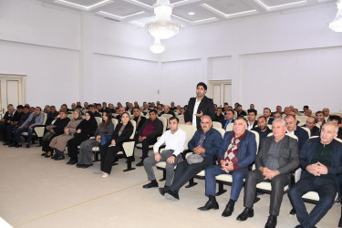 Ağdamda sahibkarlarla görüş keçirilib