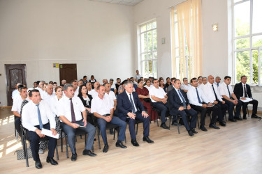 Ağdam Rayon İcra Hakimiyyətinin başçısı Vaqif Həsənovun rayonun Qaradağlı kəndində səyyar qəbul-görüşü keçirilib