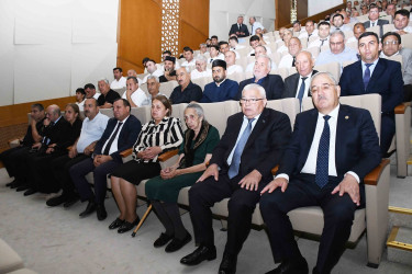 Ağdamda Azərbaycanın Milli Qəhrəmanı Canpolad Rzayevin atası, “Qarabağ şahinləri” batalyonunun komandiri, qəhrəman döyüşçü Yaqub Rzayevin anım günü qeyd edilib