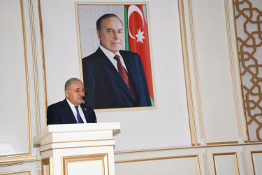 Ağdamda sahibkarlarla görüş keçirilib