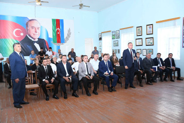 11.09.2026-cı il tarixində Ağdam Rayon İcra Hakimiyyətinin başçısı Vaqif Həsənovun rayonun Birinci Quzanlı qəsəbəsində səyyar qəbul-görüşü keçirilib