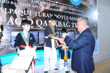 Ağdamda “Xanı” ləqəbli əfsanəvi kəşfiyyatçı, şəhid baş gizir Səyyaf Əhmədovun xatirəsinə həsr olunmuş Alpaqut Turan döyüş sənəti üzrə I Açıq Qarabağ turniri keçirilib