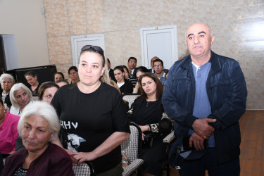 Ağdam Rayon İcra Hakimiyyətinin başçısı Vaqif Həsənovun Bakı şəhəri, Sabunçu rayonu Kürdəxanı köçkün qəsəbəsində səyyar qəbul-görüşü keçirilib
