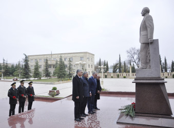 Ümummilli lideri Heydər Əliyevin əziz xatirəsi Ağdam rayonunda dərin ehtiramla yad edilib