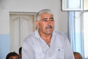 Ağdam Rayon İcra Hakimiyyətinin başçısı Vaqif Həsənovun rayonun Ayaq Qərvənd qəsəbəsində səyyar qəbul-görüşü keçirilib