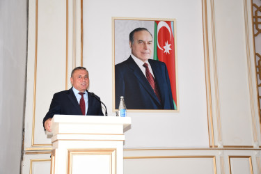 Ağdamda “Konstitusiya və Suverenlik İli” çərçivəsində 23 İyun Dövlət Qulluqçularının Peşə Bayramı Gününə həsr olunmuş tədbir keçirilib