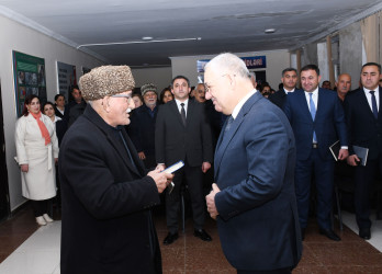 Ağdam Rayon İcra Hakimiyyətinin başçısı Vaqif Həsənovun rayonun Çəmənli kəndində səyyar qəbul-görüşü keçirilib