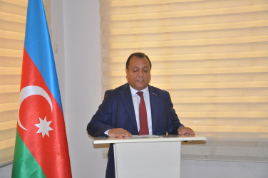 Ağdamda “Konstitusiya və Suverenlik İli” çərçivəsində 18 Oktyabr-Müstəqilliyin Bərpası Günü münasibətilə dəyirmi masa təşkil edilib