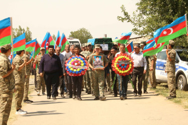 Ağdamda Birinci Qarabağ müharibəsi zamanı  itkin düşmüş hesab edilən şəhid Nağıyev Zahid Baxış oğlunun dəfn mərasimi baş tutub