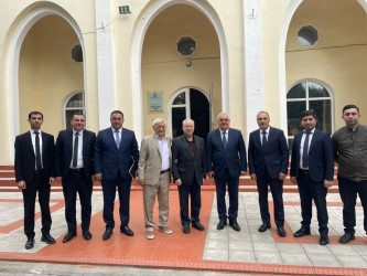 Ağdam Musiqi Kollecində tanınmış muğam tədqiqatçısı Cefri Verbokla görüş keçirilib