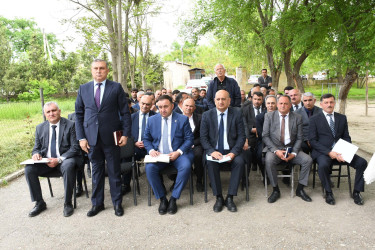 01 may 2026-cı il tarixində Ağdam Rayon İcra Hakimiyyətinin başçısı Vaqif Həsənovun rayonun Alıbəyli kəndində səyyar qəbul-görüşü keçirilib.