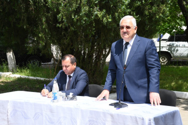 15.05.2026-cı il tarixdə Ağdam Rayon İcra Hakimiyyətinin başçısı Vaqif Həsənovun rayonun Səfərli qəsəbəsində səyyar qəbul-görüşü keçirilib