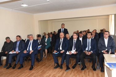 Ağdam Rayon İcra Hakimiyyətinin başçısı Vaqif Həsənovun rayonun Hacıturalı kəndində səyyar qəbul-görüşü keçirilib