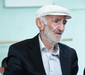 19.06.2026-cı il tarixində Ağdam Rayon İcra Hakimiyyətinin başçısı Vaqif Həsənovun rayonun Hacıməmmədli kəndində səyyar qəbul-görüşü keçirilib