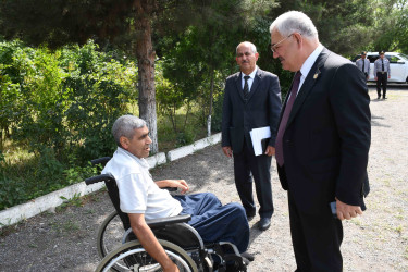 05 iyun 2026-cı il tarixində Ağdam Rayon İcra Hakimiyyətinin başçısı Vaqif Həsənovun rayonun Birinci Alıbəyli qəsəbəsində səyyar qəbul-görüşü keçirilib
