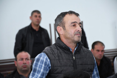 Ağdam Rayon İcra Hakimiyyətinin başçısı Vaqif Həsənovun rayonun Yeni İmamqulubəyli qəsəbəsində səyyar qəbul-görüşü keçirilib