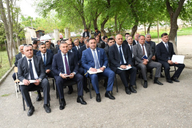 01 may 2026-cı il tarixində Ağdam Rayon İcra Hakimiyyətinin başçısı Vaqif Həsənovun rayonun Alıbəyli kəndində səyyar qəbul-görüşü keçirilib.