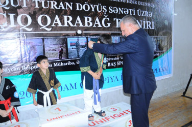 Ağdamda “Xanı” ləqəbli əfsanəvi kəşfiyyatçı, şəhid baş gizir Səyyaf Əhmədovun xatirəsinə həsr olunmuş Alpaqut Turan döyüş sənəti üzrə I Açıq Qarabağ turniri keçirilib