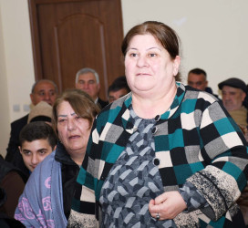 Ağdam Rayon İcra Hakimiyyətinin başçısı Vaqif Həsənovun Bakı şəhəri, Qaradağ rayonu Ümid qəsəbəsində səyyar qəbul-görüşü keçirilib