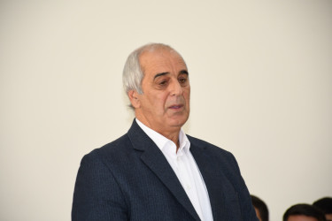 Ağdam Rayon İcra Hakimiyyətinin başçısı Vaqif Həsənovun rayonun Mahrızlı kəndində səyyar qəbul-görüşü keçirilib