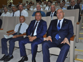 Ağdamda “Konstitusiya və Suverenlik İli” çərçivəsində “Qərbi Azərbaycan İrsi: Ermənistanda azərbaycanlılara məxsus qəbiristanlıqların sistemli qaydada dağıdılmasının nəticələri və beynəlxalq hüquqi məsuliyyətə dair hesabat və materiallar” kitabının I cildinin təqdimat mərasimi keçirilib