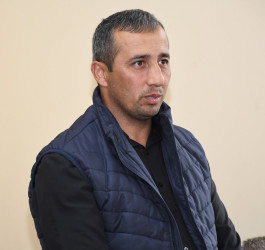02.10.2026-cı il tarixində Ağdam Rayon İcra Hakimiyyətinin başçısı Vaqif Həsənovun rayonun Əhmədağalı kəndində səyyar qəbul-görüşü keçirilib